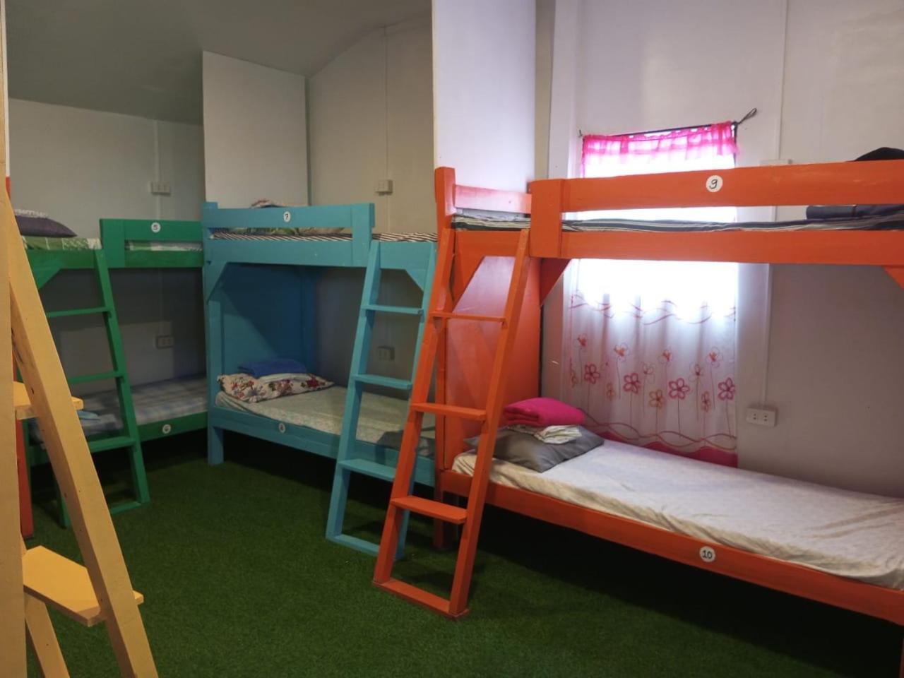 Paradise Budget Palawan Hostel 爱妮岛 外观 照片