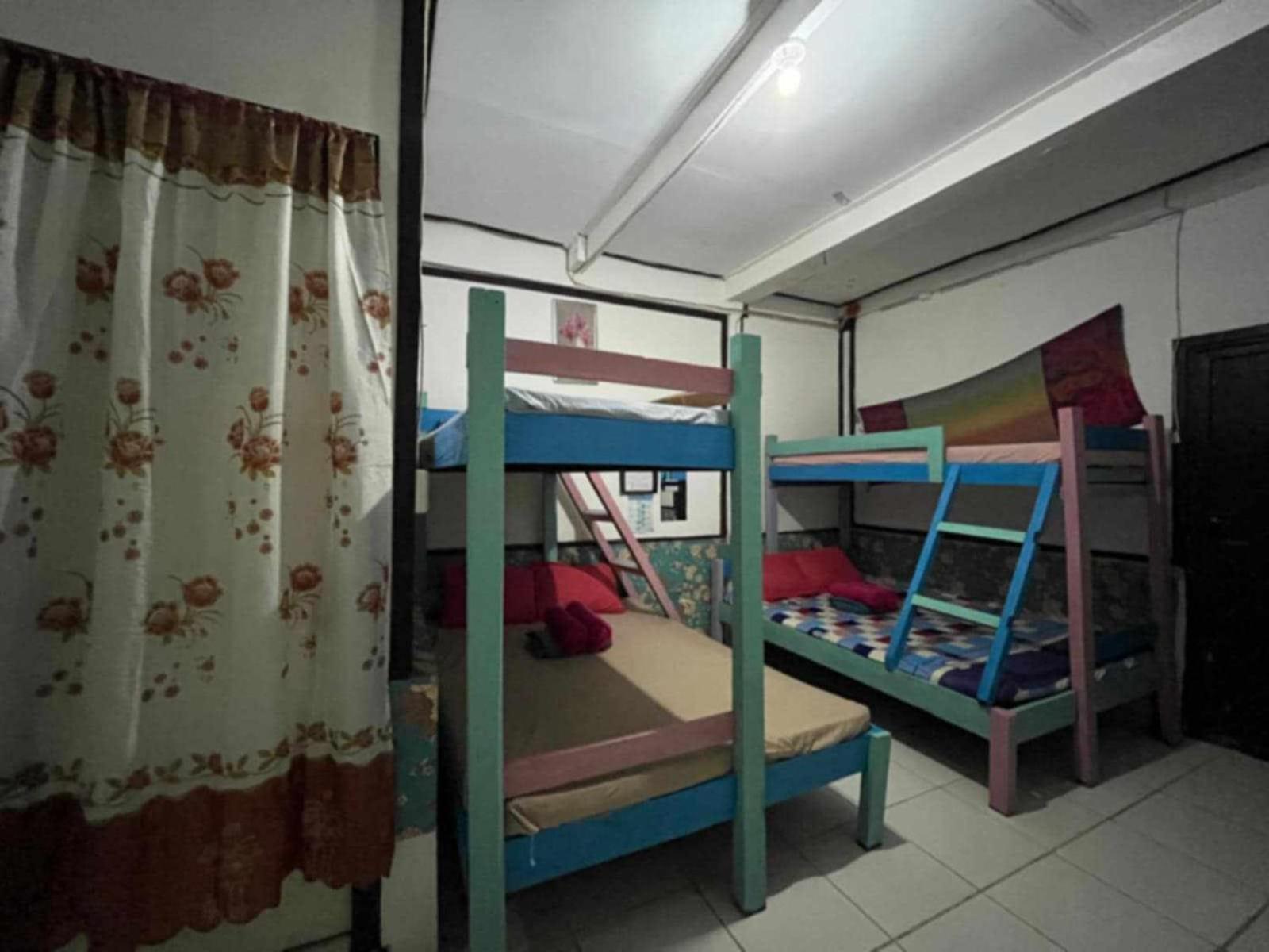 Paradise Budget Palawan Hostel 爱妮岛 外观 照片